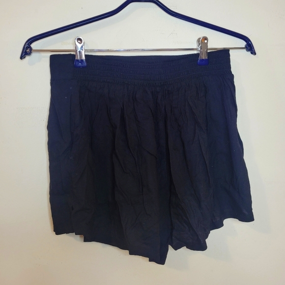 AE flowy shorts - Picture 2 of 4